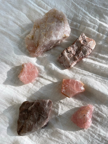 Rose Quartz (rough)