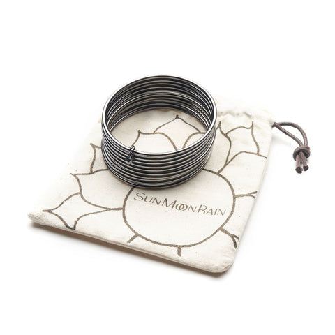Black bangles with a Hematite bead Healing Bracelet (set of 10)